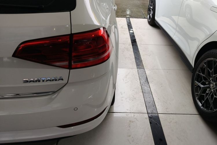 Volkswagen Santana 2016 #8 Volkswagen Santana 2016 car image #8