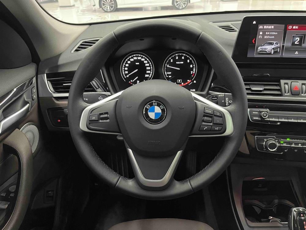 BMW X1 2022 imagen de coche #15