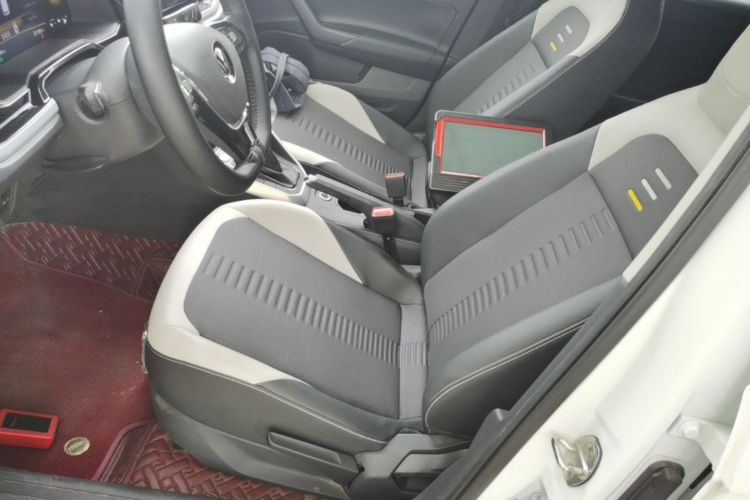 Volkswagen Polo 2023 car image #15