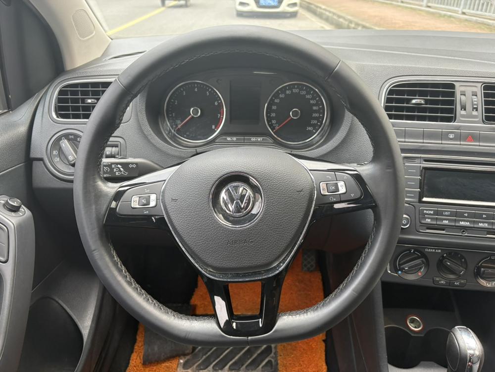 Volkswagen Polo 2018 #14 Volkswagen Polo 2018 car image #14