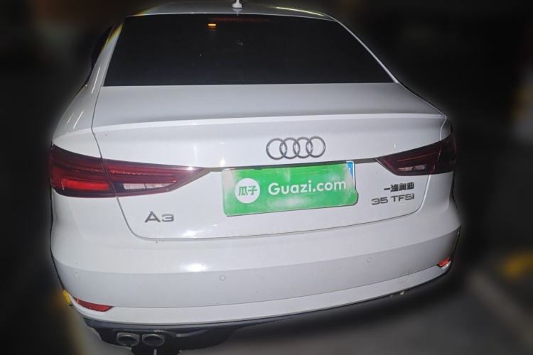 Audi A3 2018 immagine di auto #4