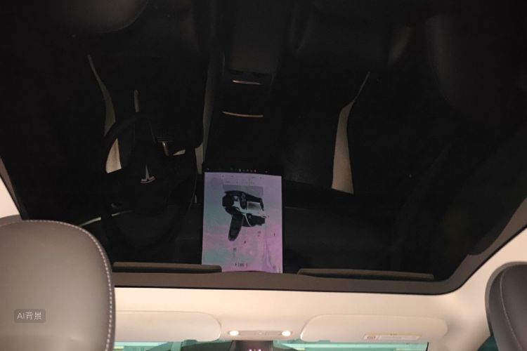 Tesla Model Y 2023 car image #20