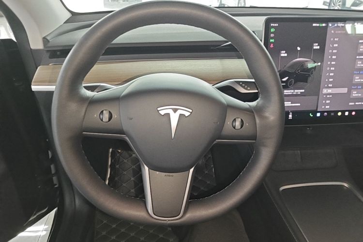 Tesla Model Y 2021 #11 Tesla Model Y 2021 immagine di auto #11