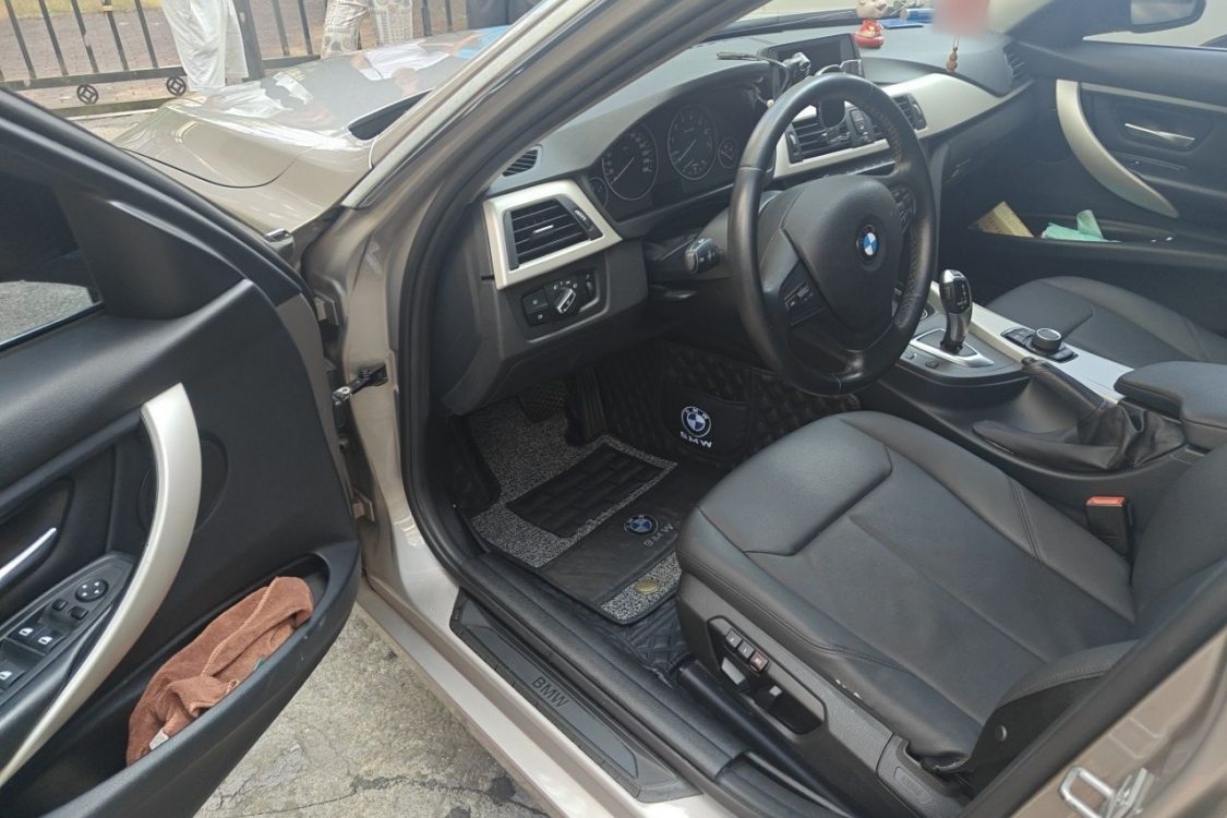 BMW 3 Series 2015 imagen de coche #25