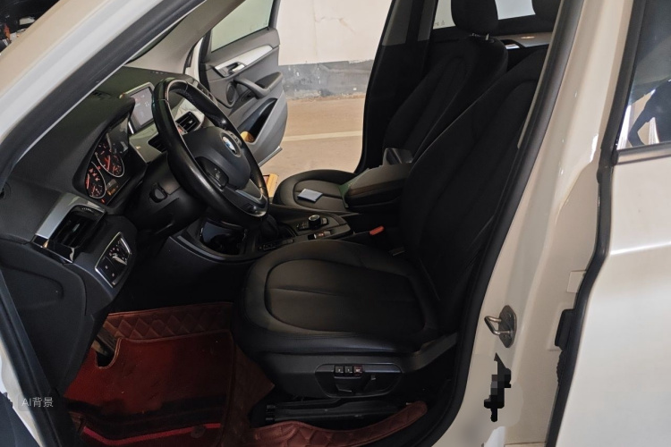 BMW X1 2018 car image #17