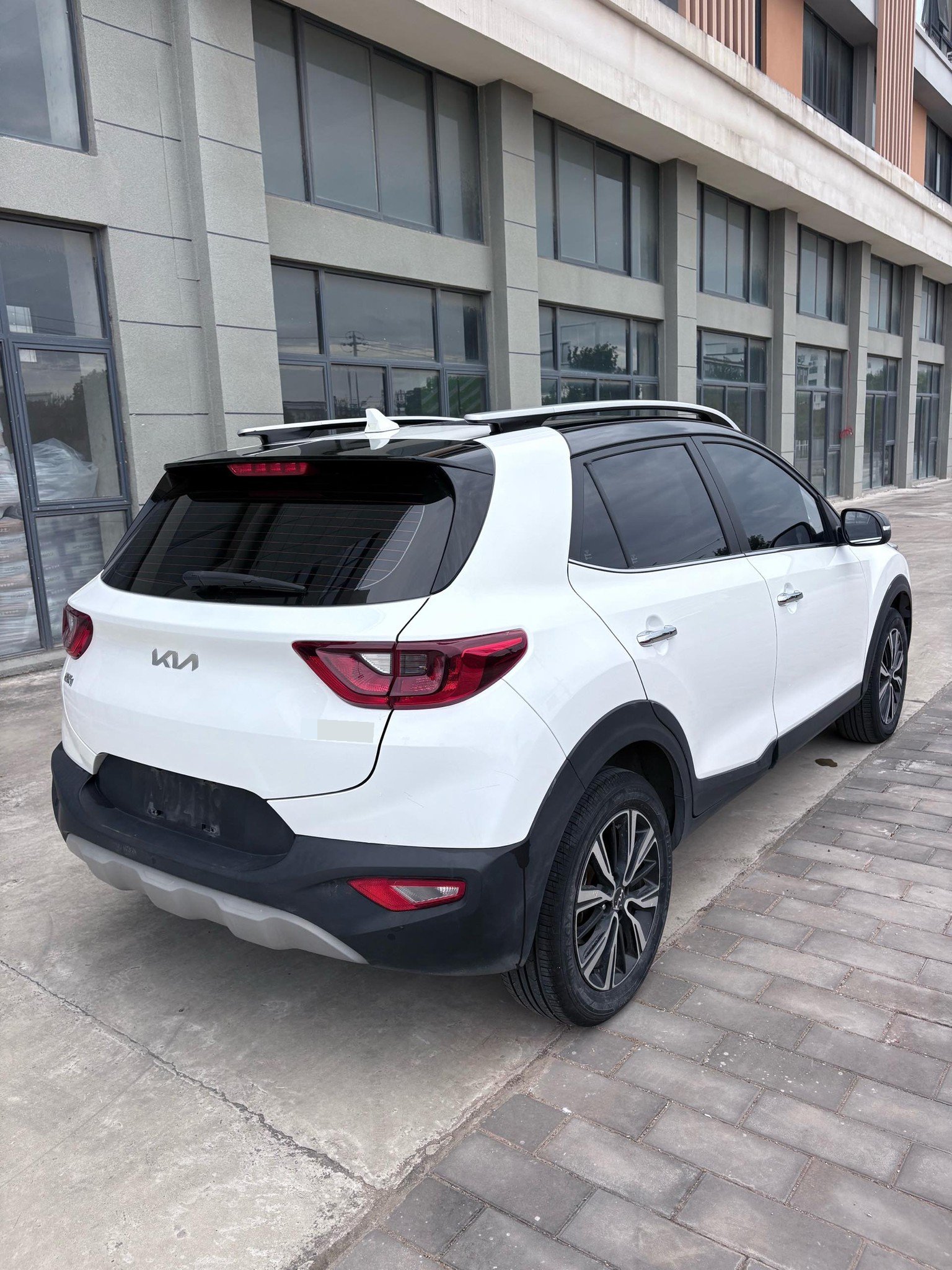 Kia KX1 2022 car image #4