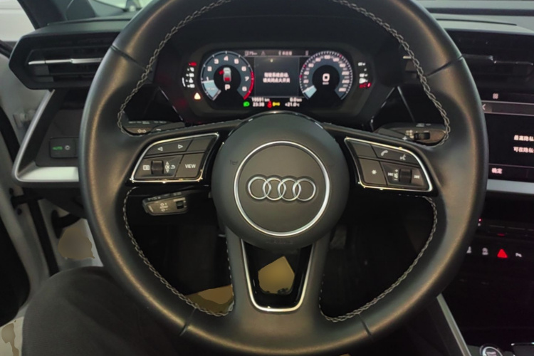 Audi A3 2023 car image #11