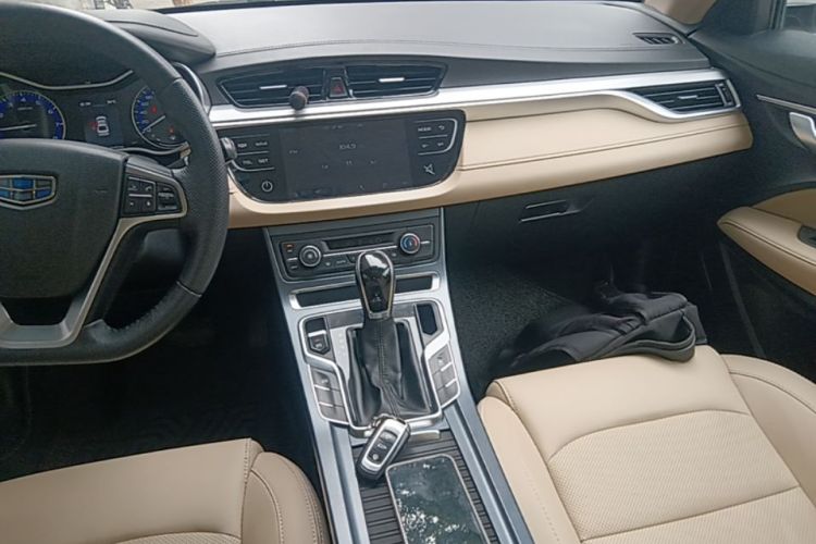 GEELY Emgrand 2018 #13 GEELY Emgrand 2018 car image #13