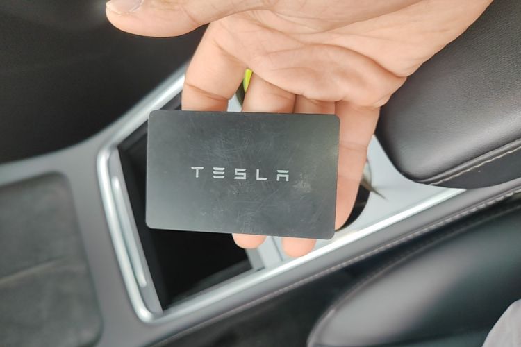Tesla Model Y 2022 #9 Tesla Model Y 2022 immagine di auto #9