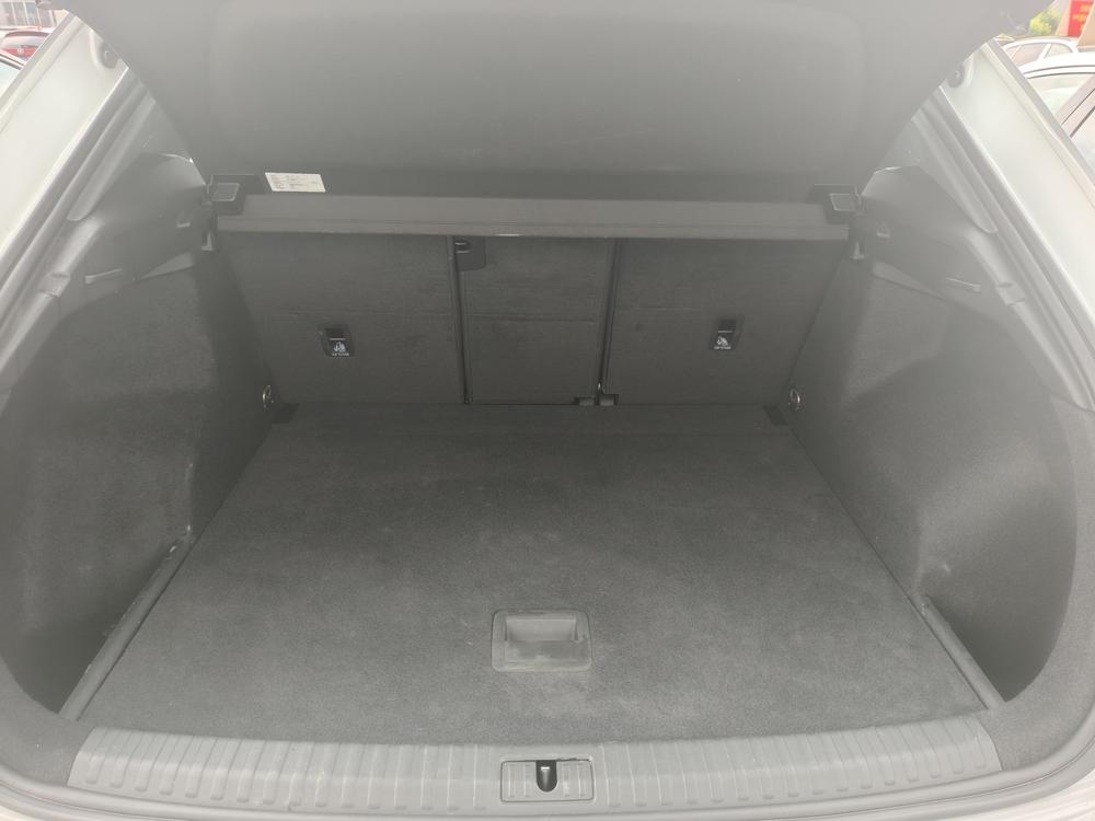 Audi Q3 2023 car image #15