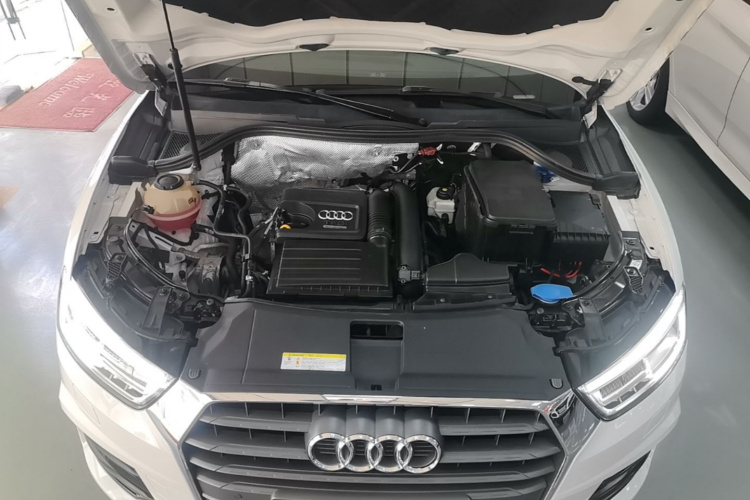 Audi Q3 2018 #25 Audi Q3 2018 car image #25