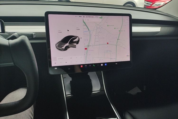 Tesla Model 3 2020 car image #13