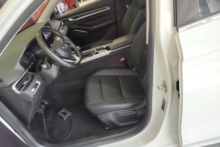 GEELY Emgrand 2021 car image #15