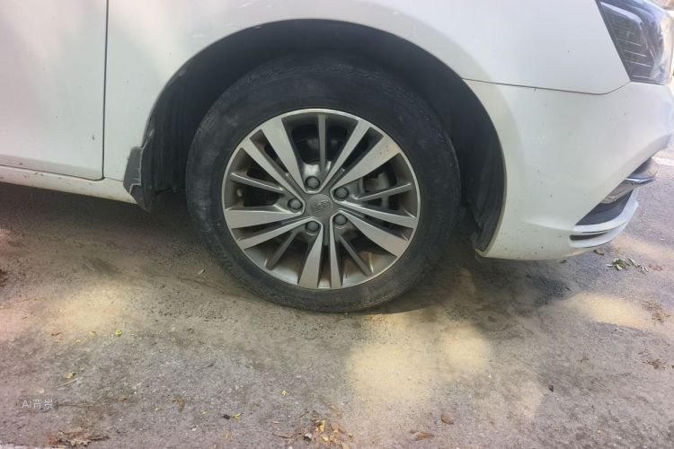 GEELY Emgrand 2018 #9 GEELY Emgrand 2018 car image #9