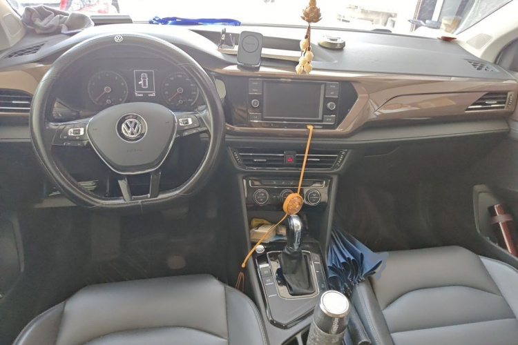 Volkswagen Tharu 2019 #12 Volkswagen Tharu 2019 car image #12