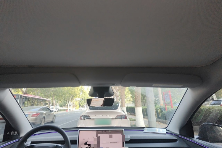 Tesla Model Y 2025 #20 Tesla Model Y 2025 صورة سيارة #20
