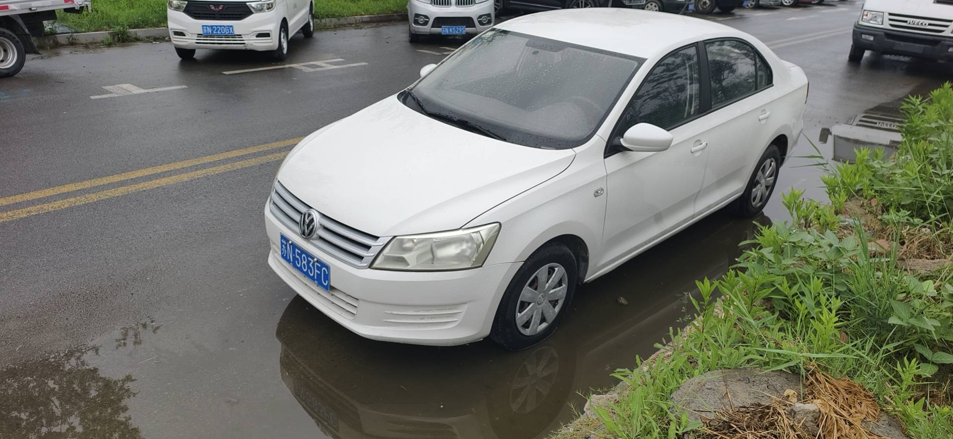 Volkswagen Santana 2014 car image 