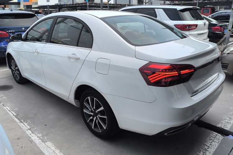 GEELY Emgrand 2019 #5 GEELY Emgrand 2019 car image #5