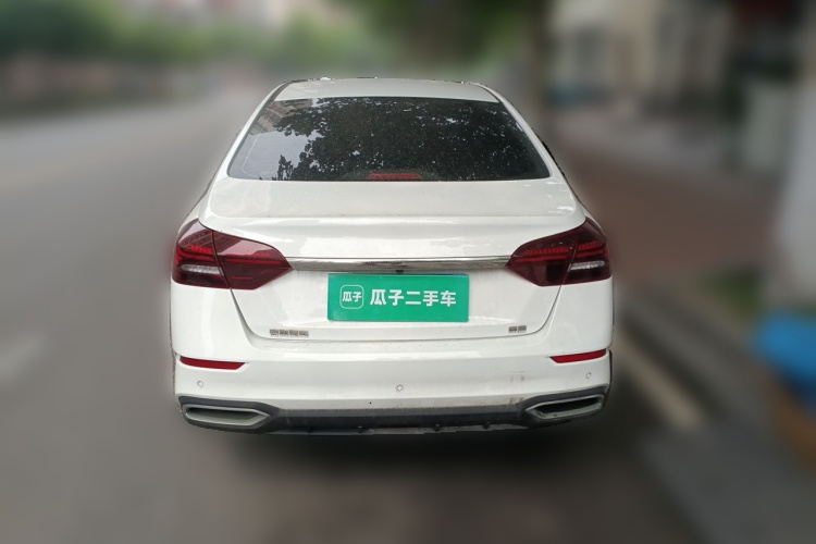 GEELY Emgrand 2021 car image #4