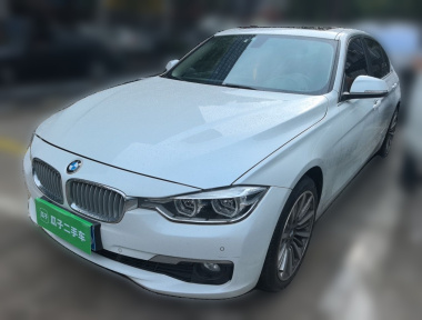 BMW 3 Series 2019 car image 