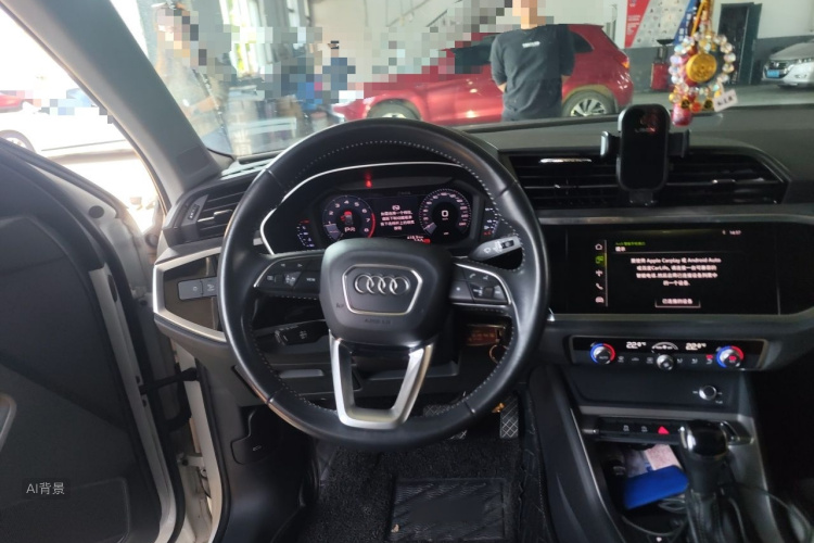 Audi Q3 2019 #12 Audi Q3 2019 car image #12