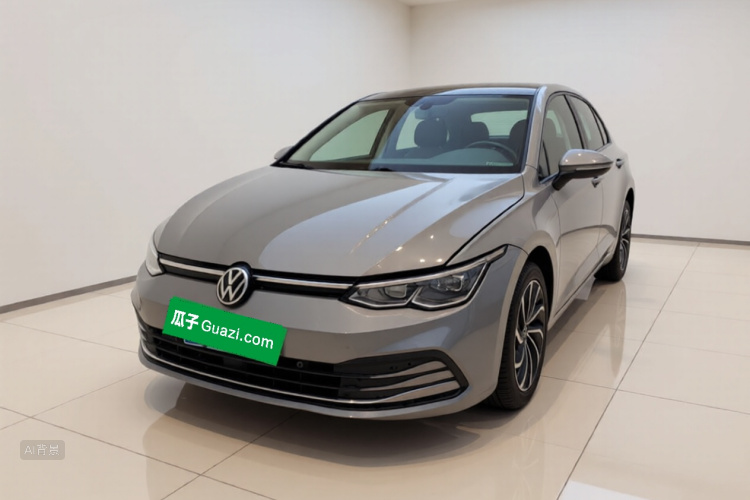 Volkswagen Golf 2021 car image #2