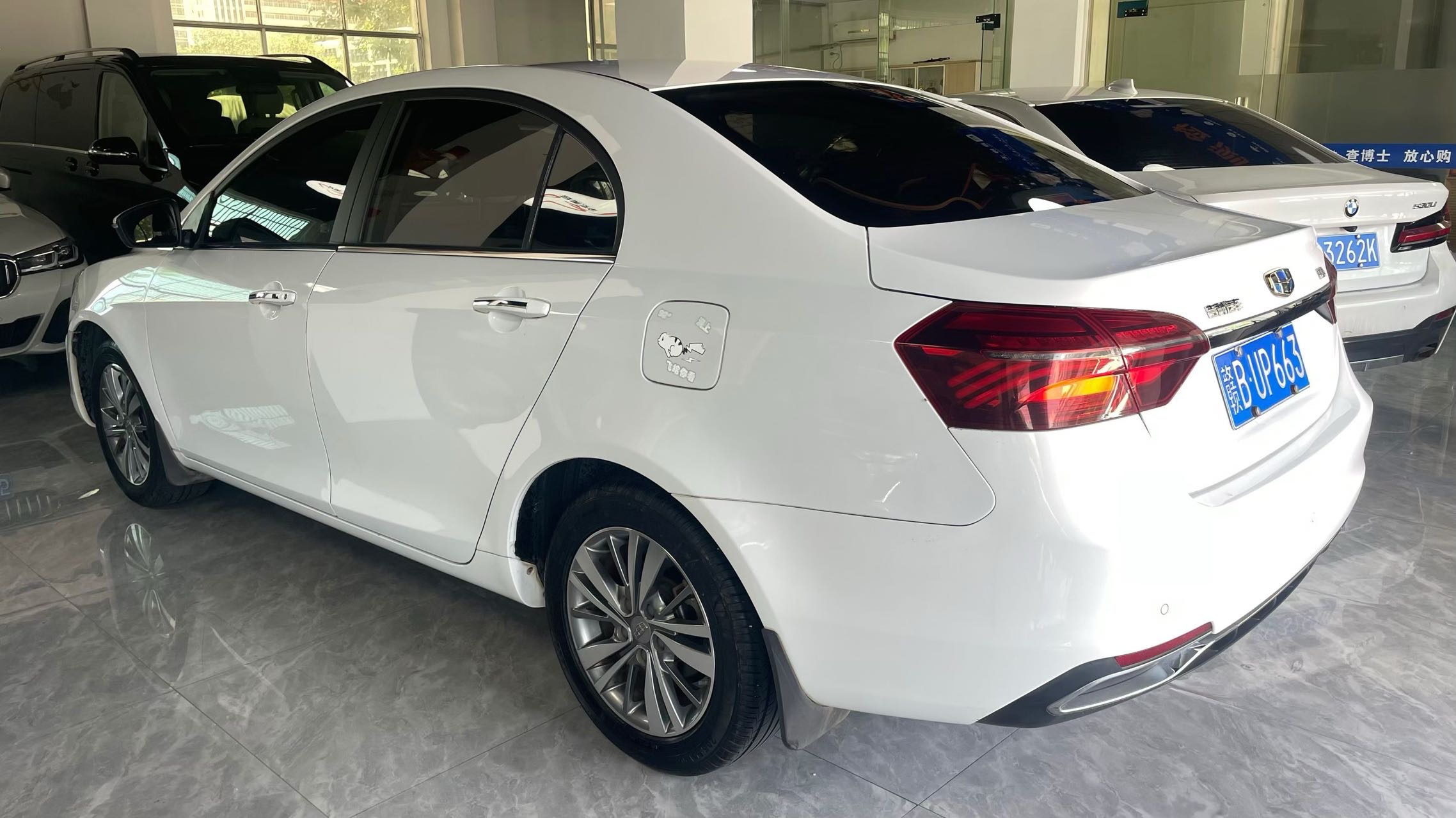 GEELY Emgrand 2019 #5 GEELY Emgrand 2019 car image #5