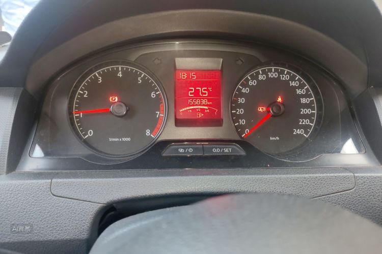 Volkswagen Santana 2015 car image #13