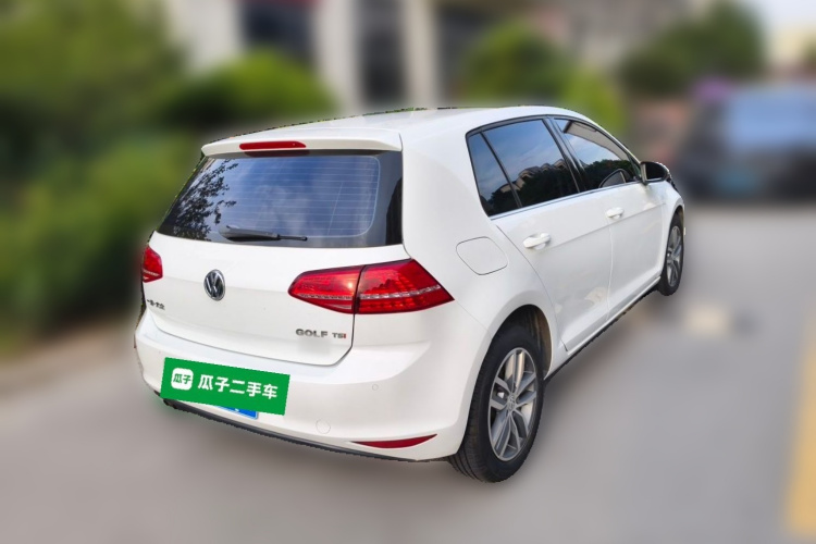 Volkswagen Golf 2015 car image #7