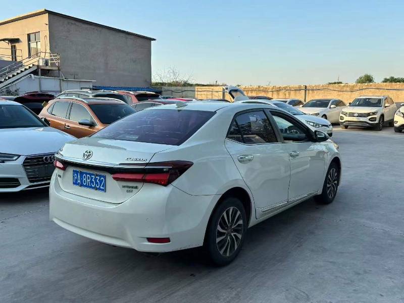Toyota Corolla 2018 #9 Toyota Corolla 2018 car image #9