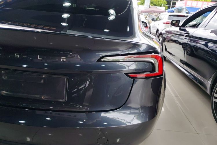 Tesla Model 3 2024 #8 Tesla Model 3 2024 car image #8