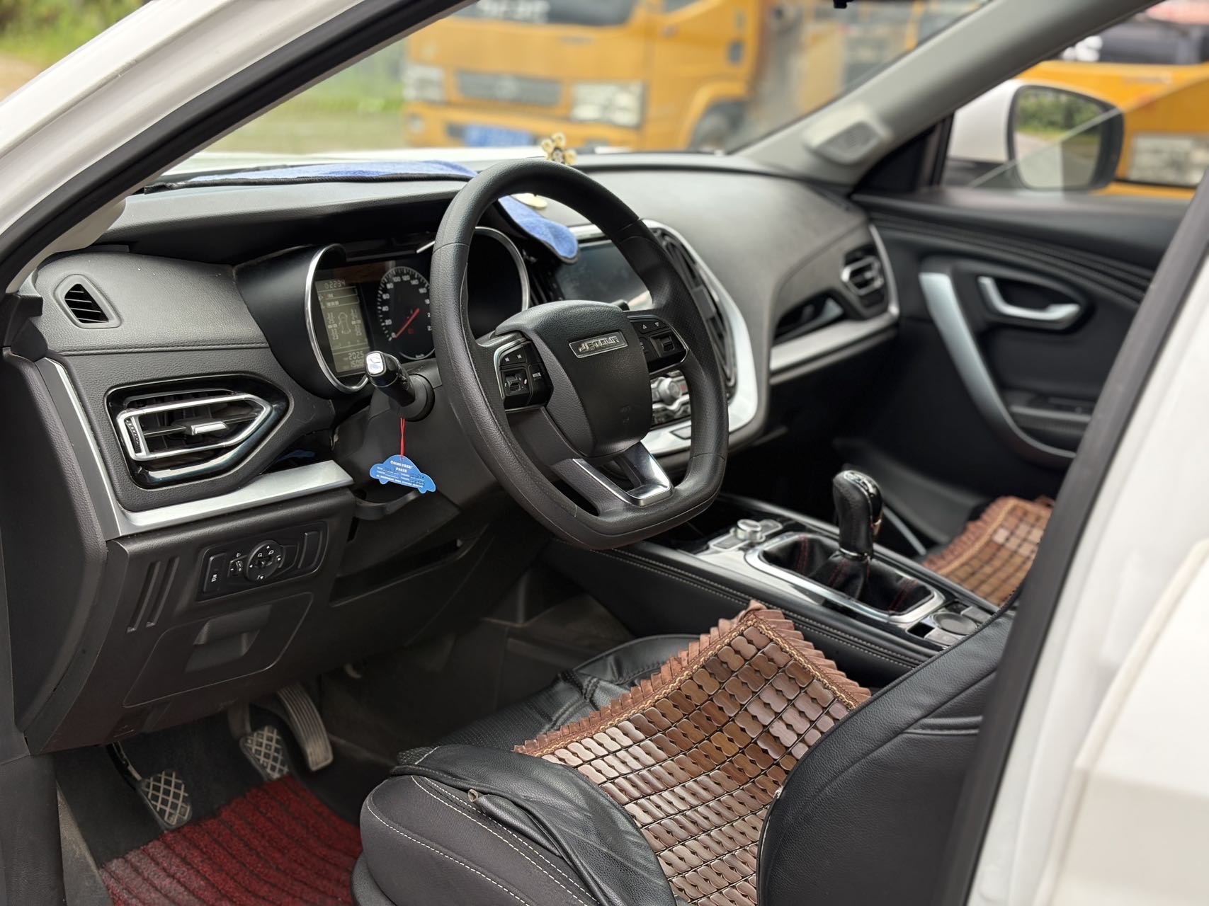 Jetour X70 2018 #7 Jetour X70 2018 car image #7