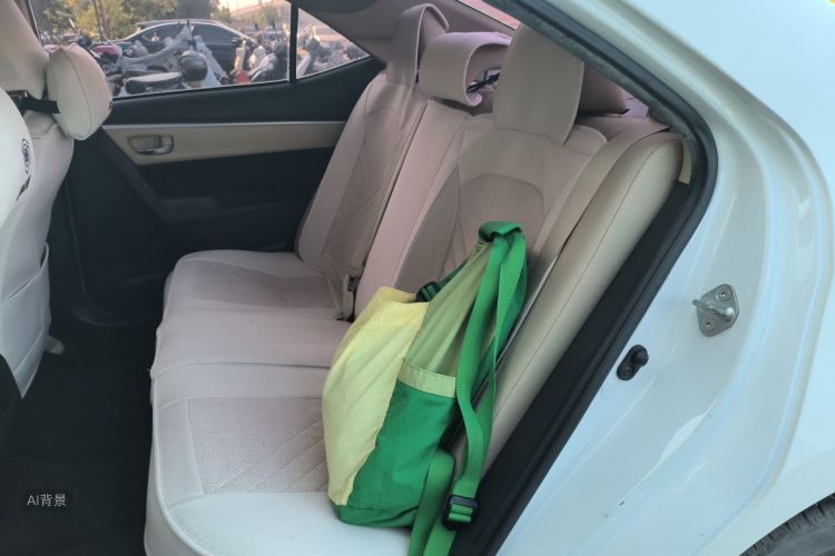 Toyota Corolla 2018 car image #19