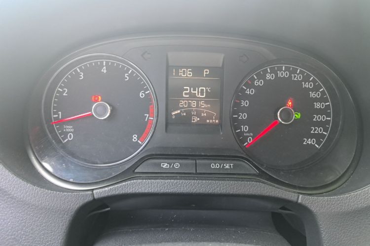Volkswagen Polo 2017 #12 Volkswagen Polo 2017 car image #12