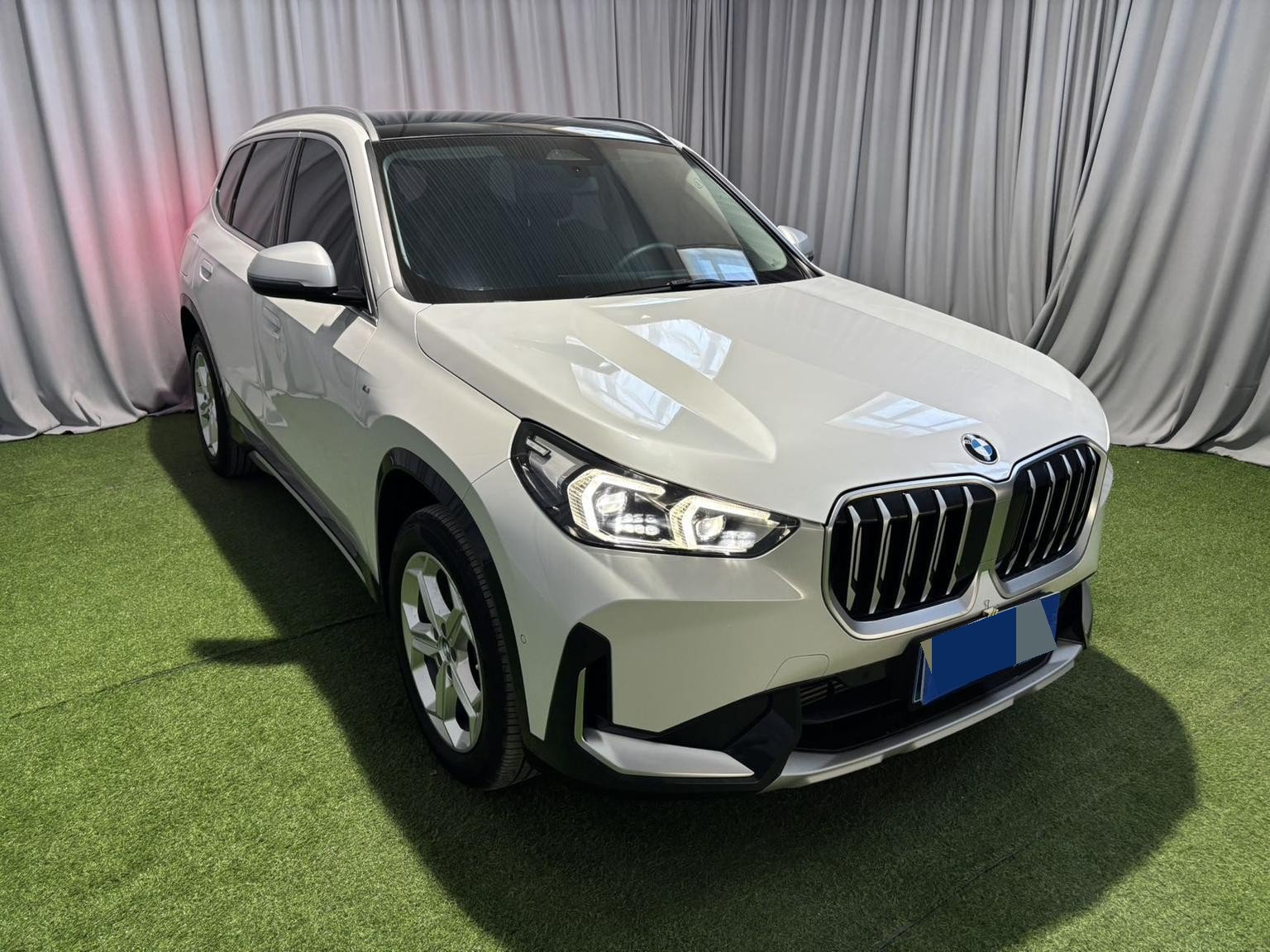 BMW X1 2023 car image #3