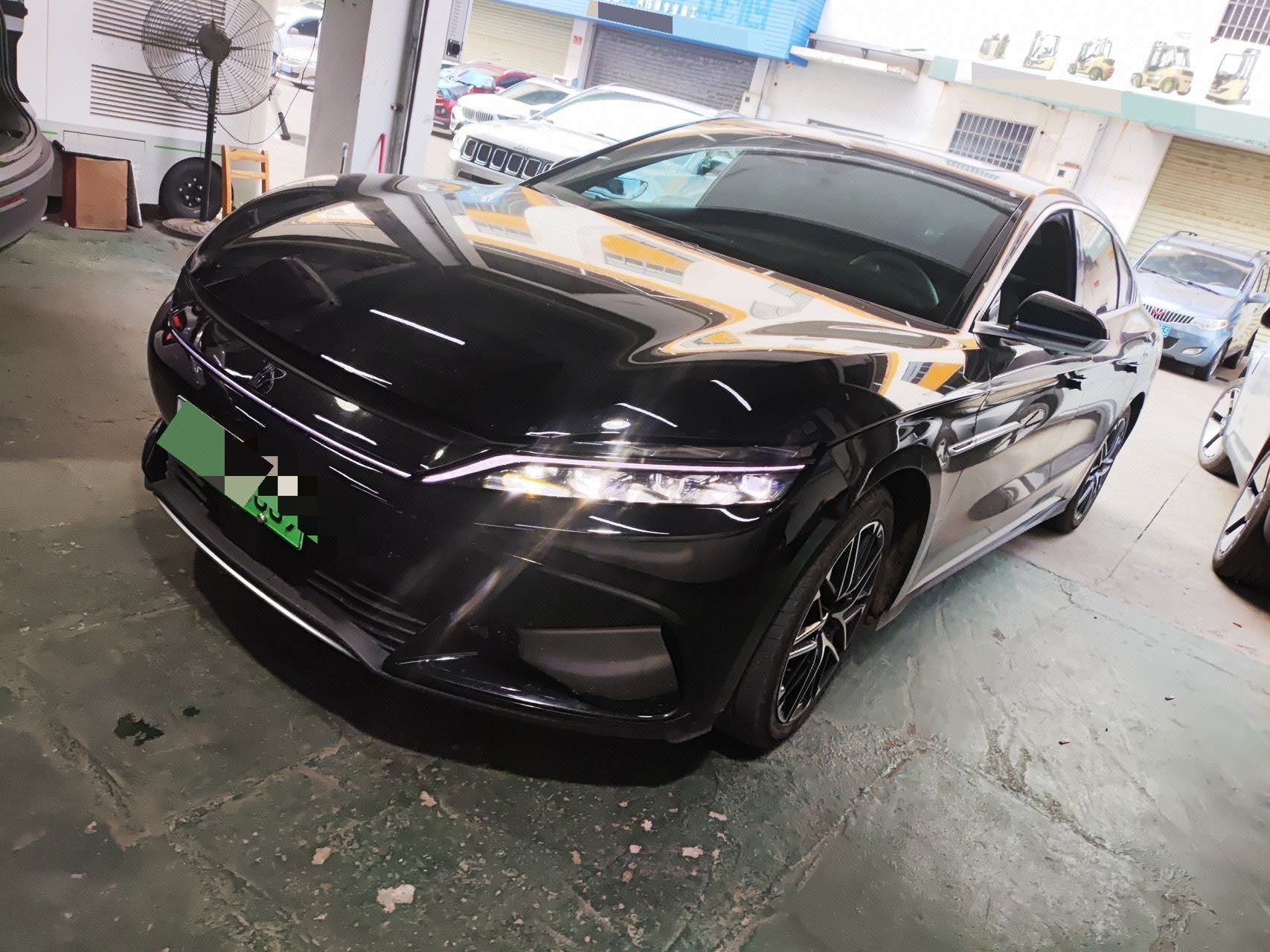 BYD Han 2024 car image 