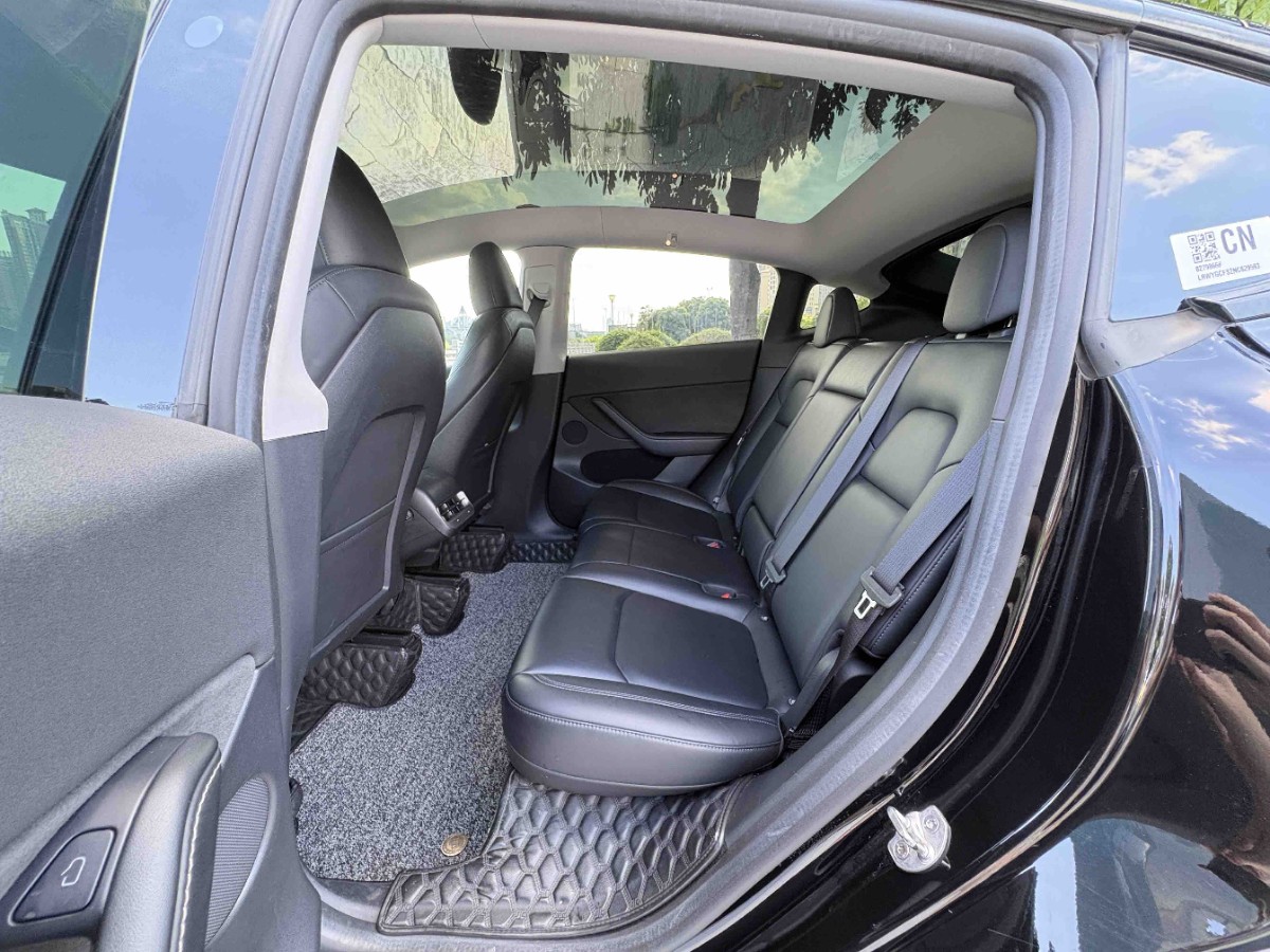 Tesla Model Y 2022 car image #6