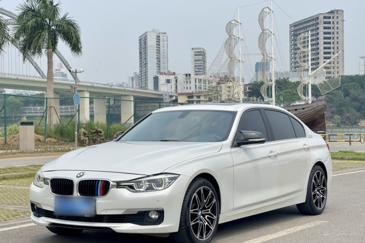 BMW 3 Series 2017 car image #2