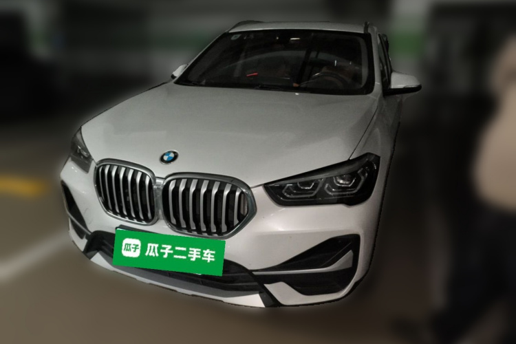 BMW X1 2020 #2 BMW X1 2020 car image #2