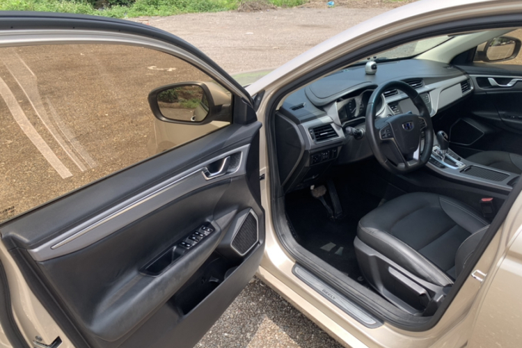 GEELY Emgrand GL 2018 #22 GEELY Emgrand GL 2018 image de voiture #22