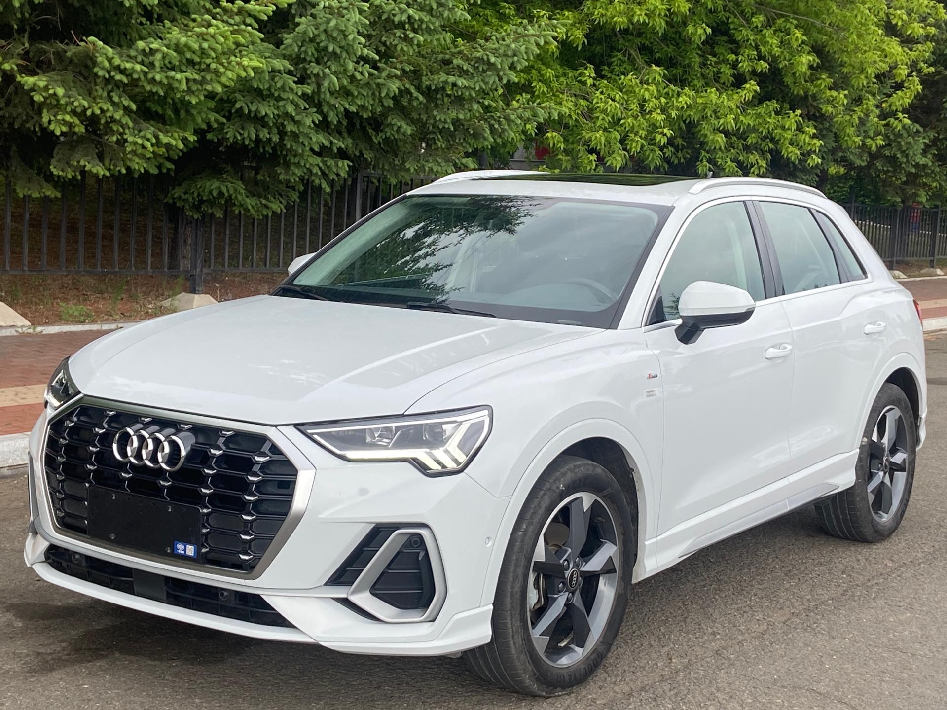Audi Q3 2023 Audi Q3 2023 car image