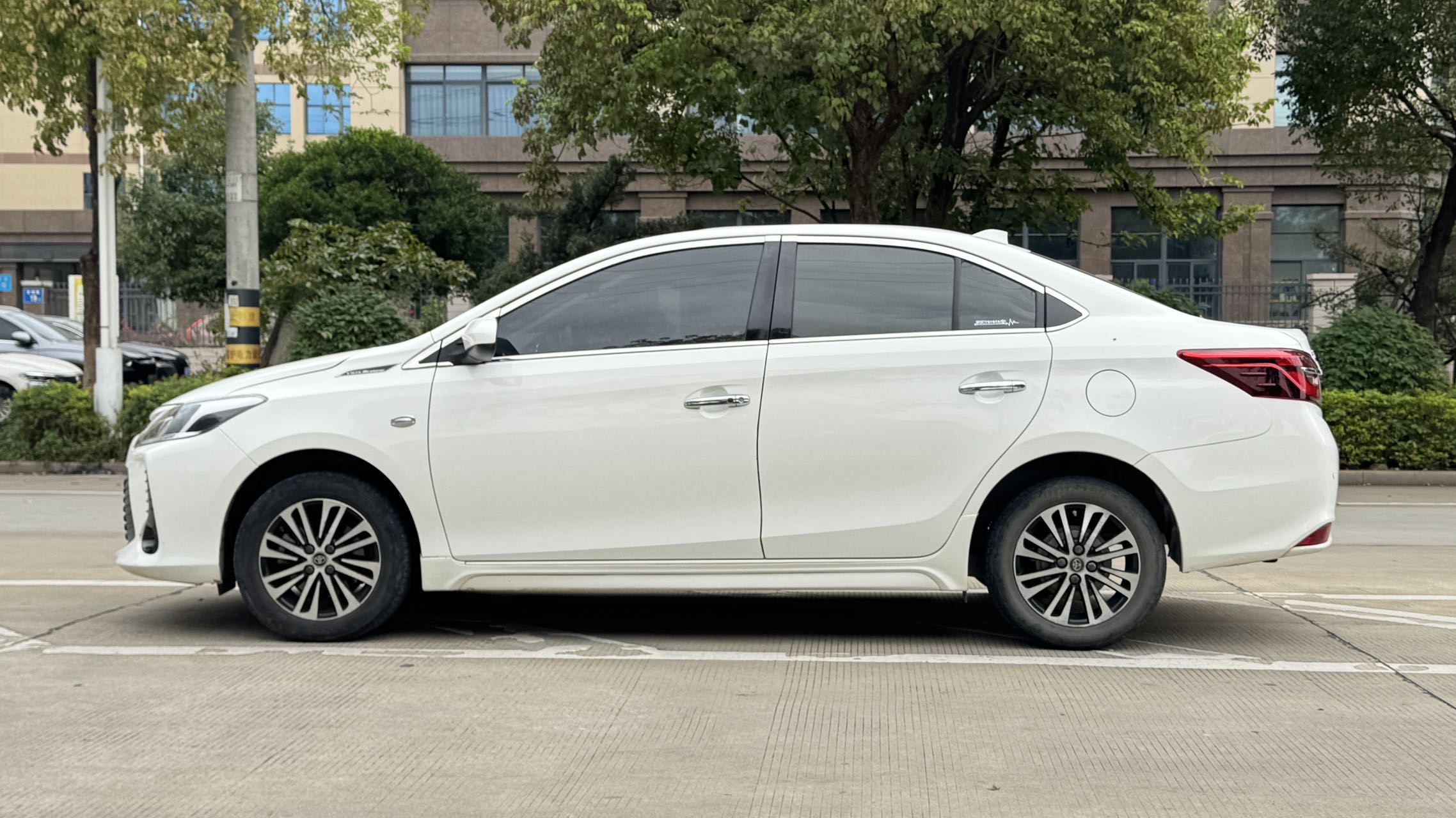 Toyota Vios 2023 #6 Toyota Vios 2023 immagine di auto #6