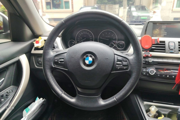 BMW 3 Series 2015 #12 BMW 3 Series 2015 car image #12