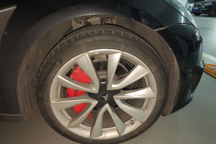 Tesla Model 3 2020 car image #9