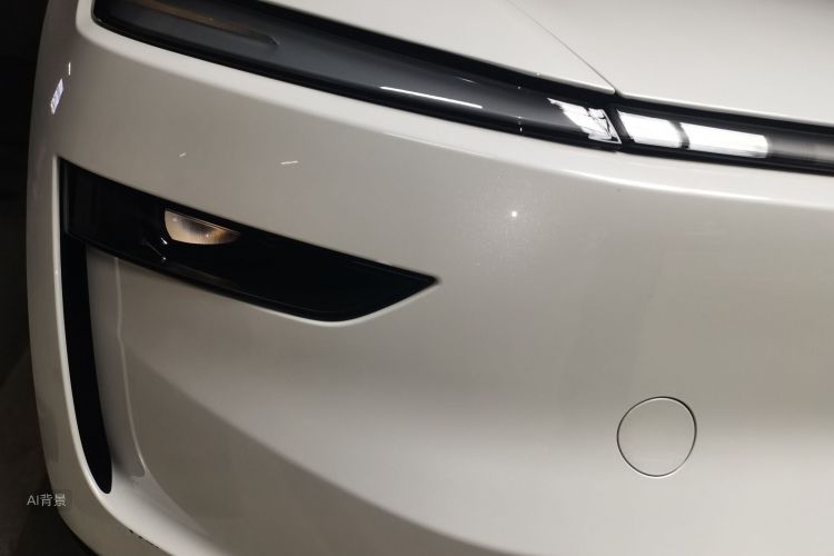 Tesla Model Y 2026 #8 Tesla Model Y 2026 car image #8