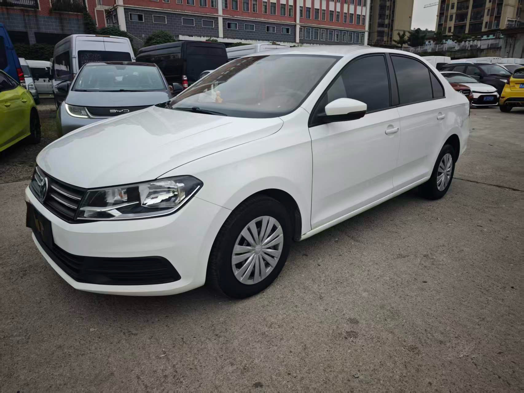 Volkswagen Santana 2017 car image 