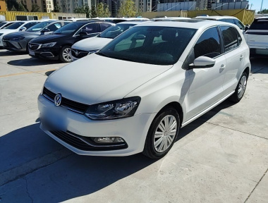 Volkswagen Polo 2017 Volkswagen Polo 2017 car image