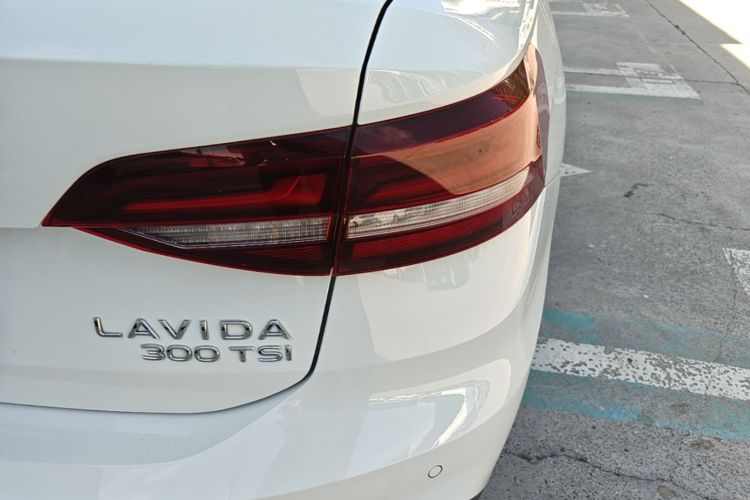 Volkswagen Lavida 2023 car image #8