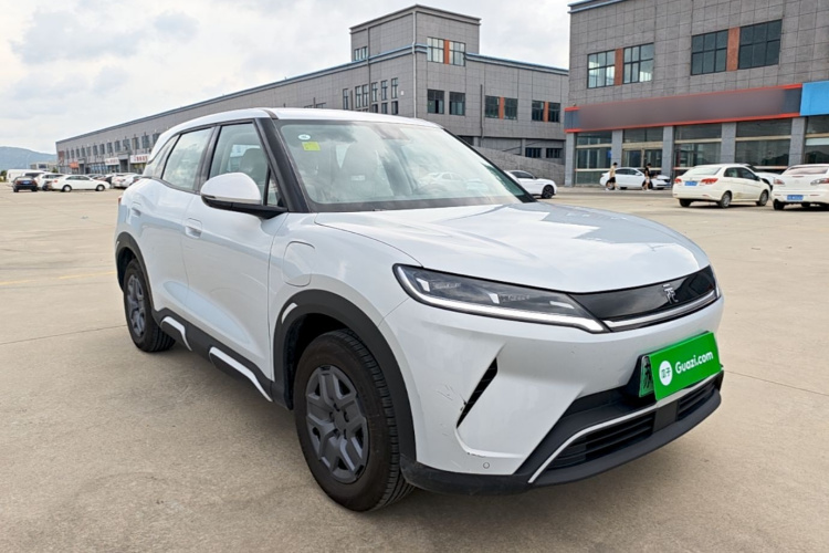 BYD YuanUP 2025 car image #4