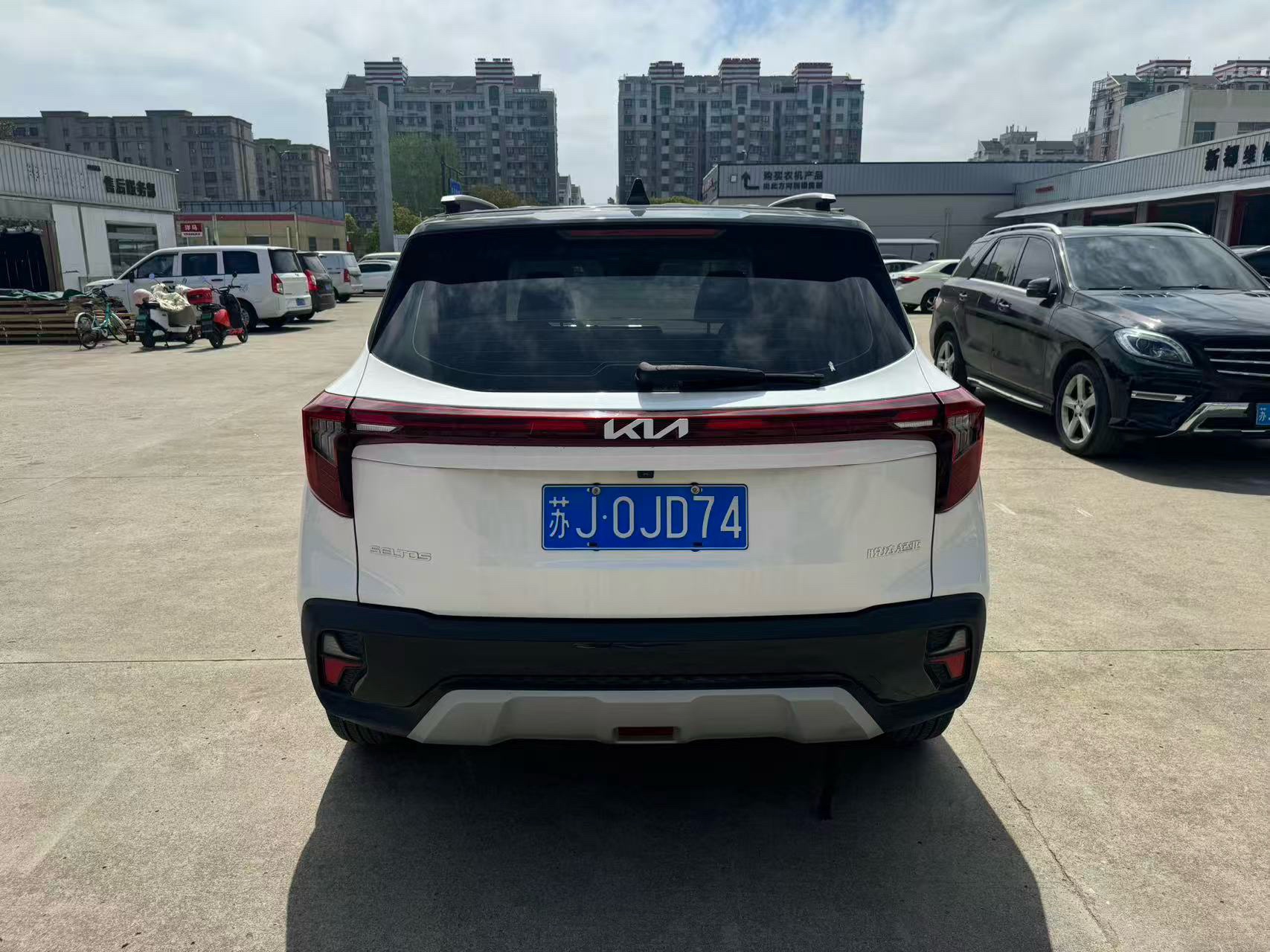 Kia Seltos 2023 #4 Kia Seltos 2023 image de voiture #4